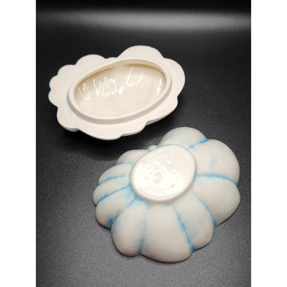 Ceramic Shell Trinket Dish - Picture 4 of 5